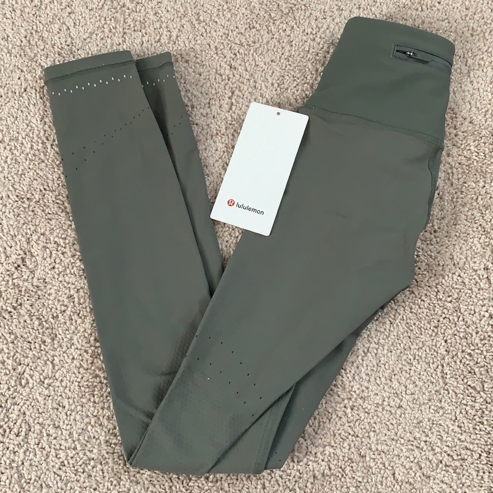 Lululemon In Focus Run Tight